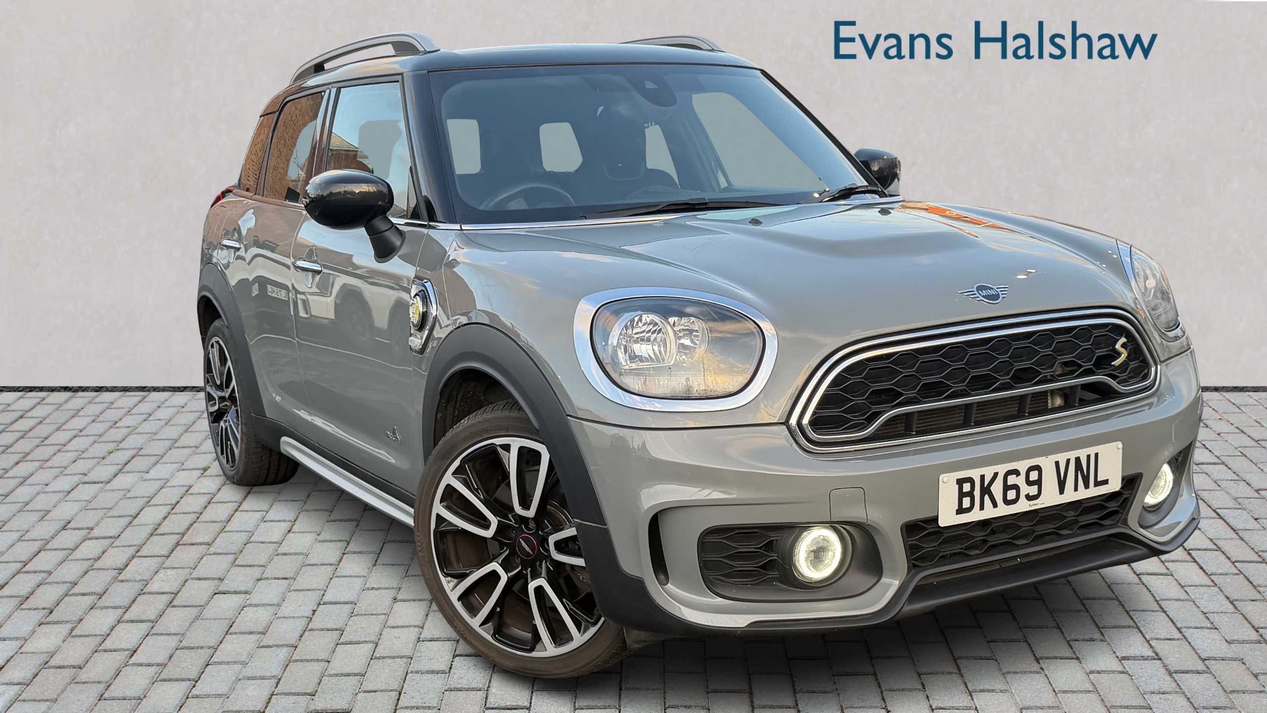 Main listing image - MINI Countryman