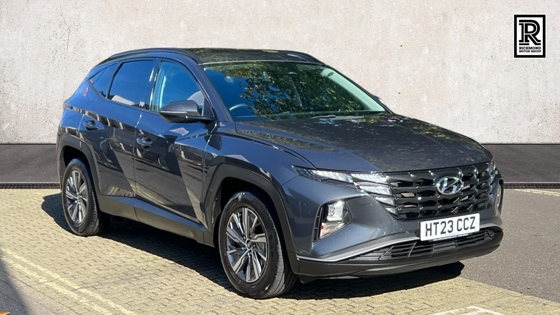 Main listing image - Hyundai Tucson