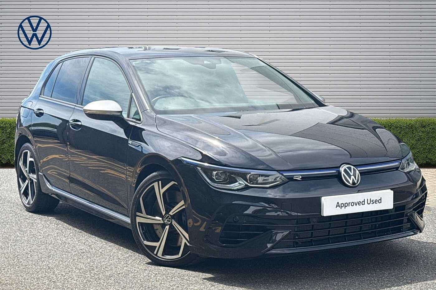 Main listing image - Volkswagen Golf