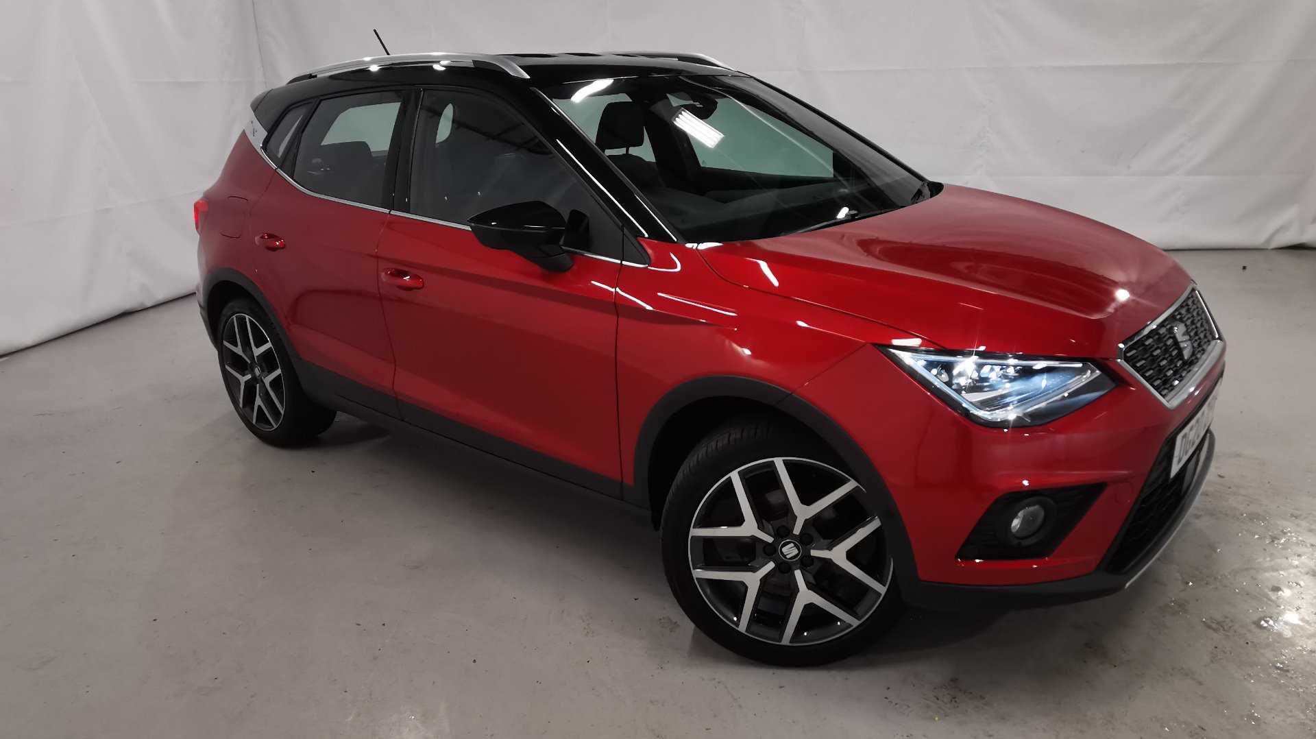 Main listing image - SEAT Arona