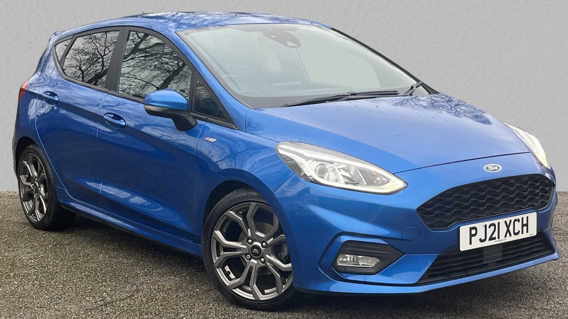 Main listing image - Ford Fiesta