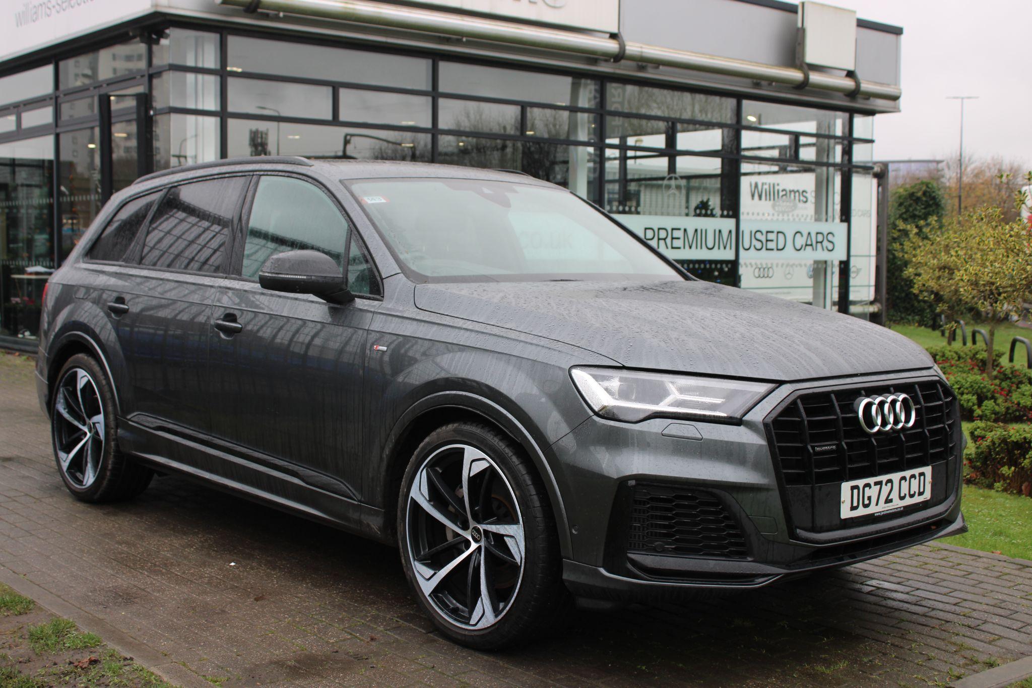 Main listing image - Audi Q7