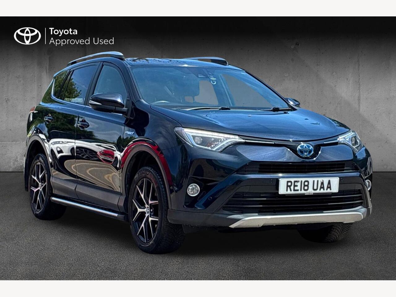 Main listing image - Toyota RAV4