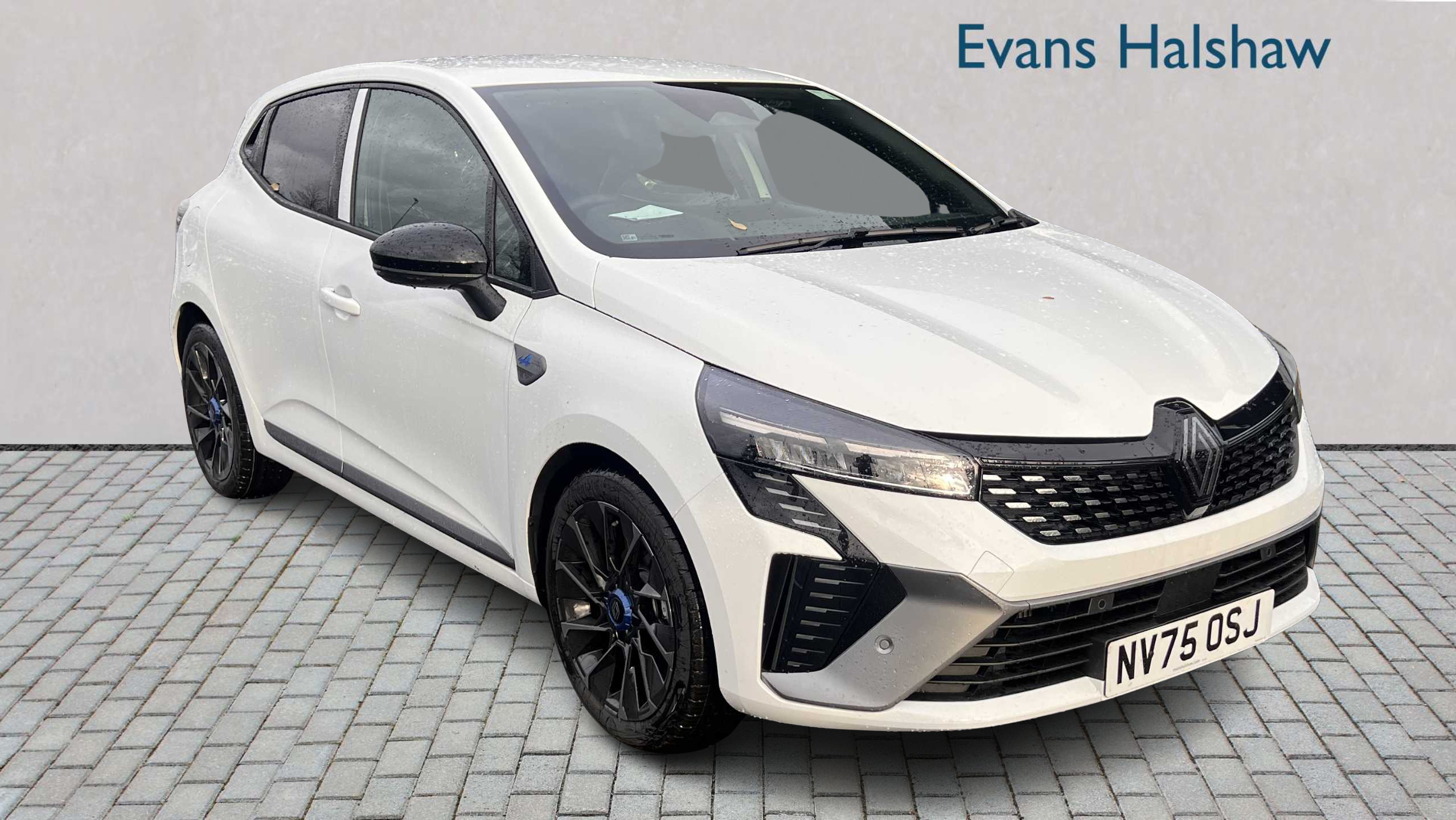 Main listing image - Renault Clio