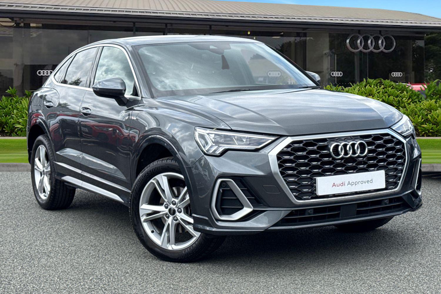Main listing image - Audi Q3