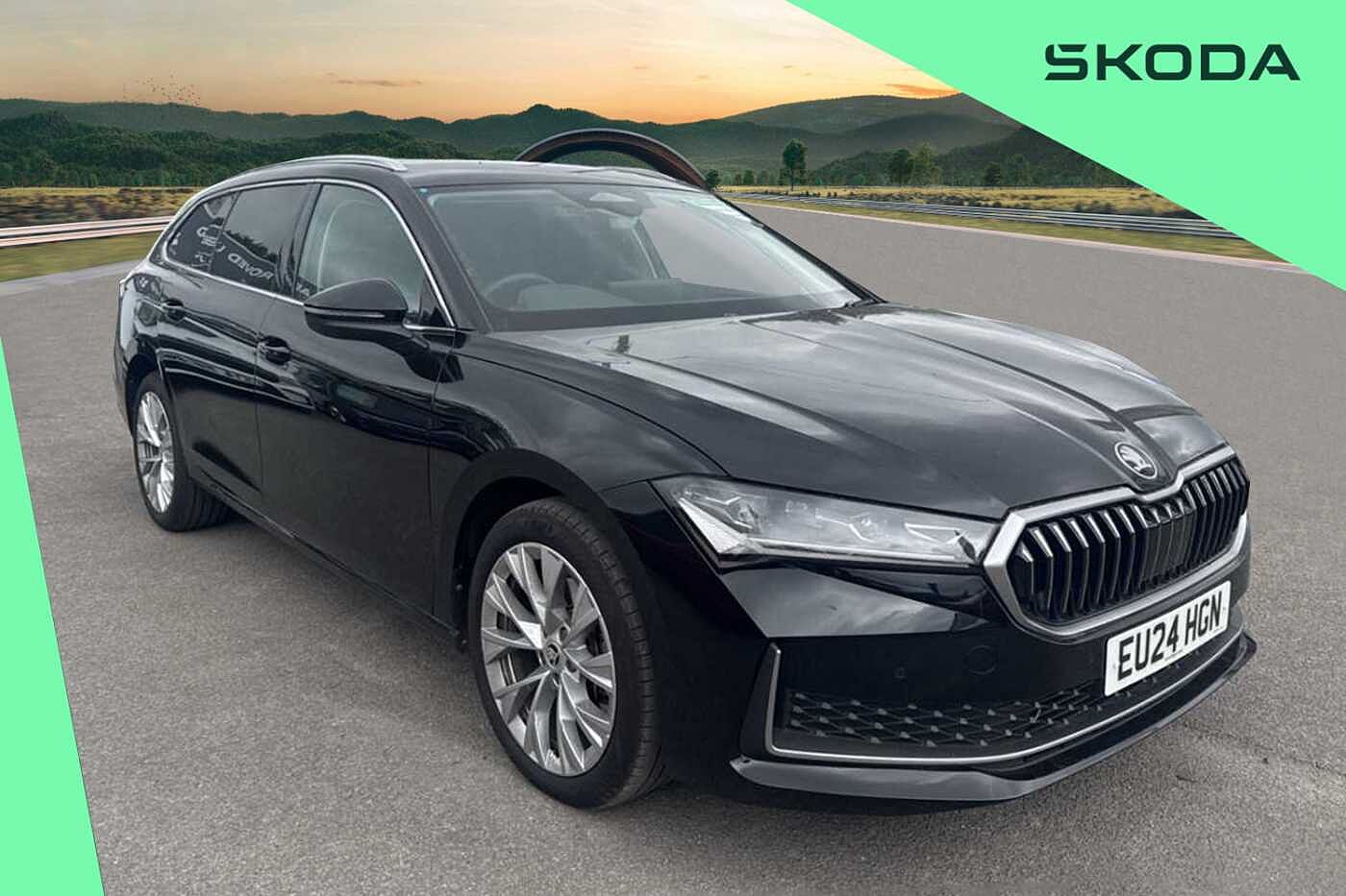 Main listing image - Skoda Superb Estate