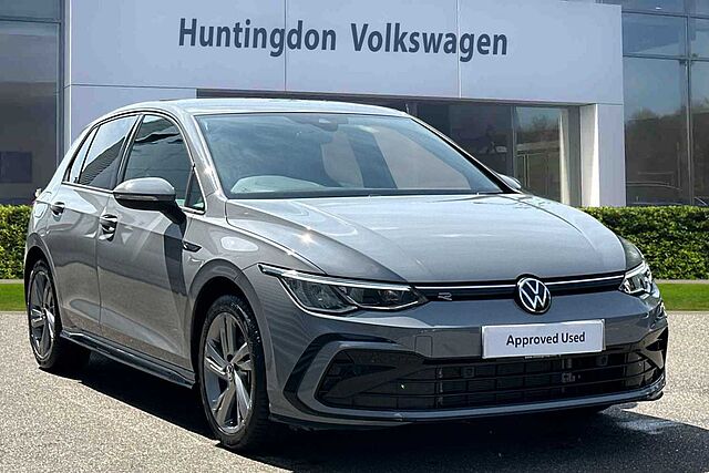 Main listing image - Volkswagen Golf