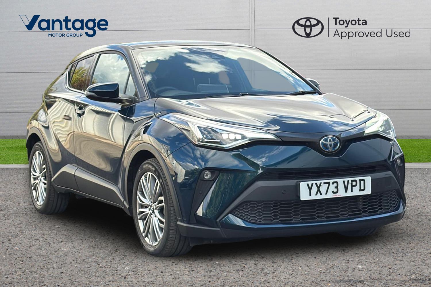 Main listing image - Toyota C-HR
