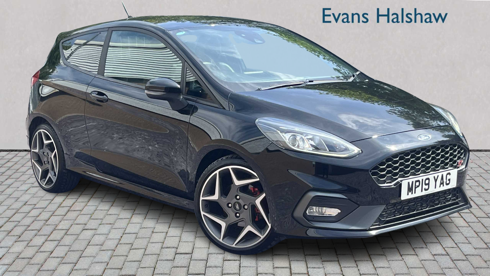 Main listing image - Ford Fiesta ST