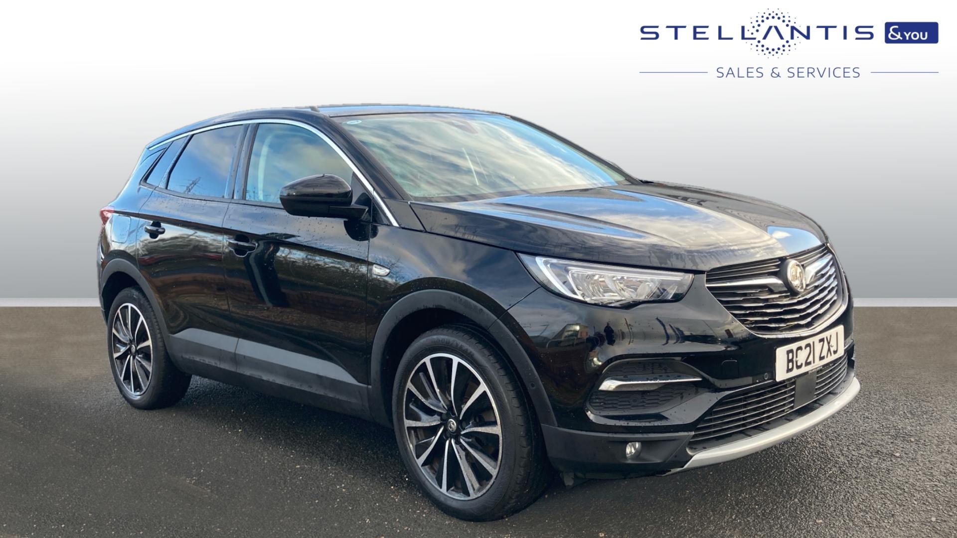 Main listing image - Vauxhall Grandland X