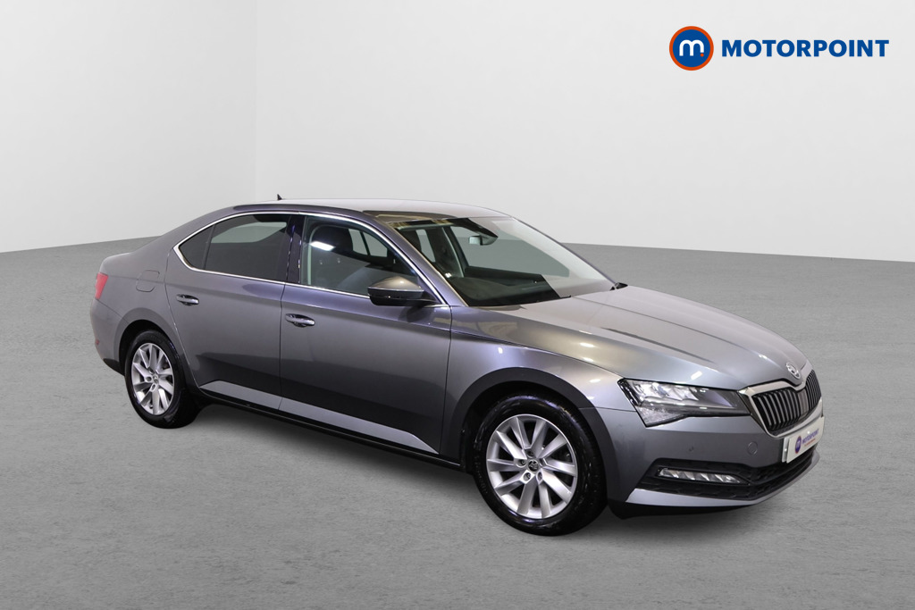 Main listing image - Skoda Superb