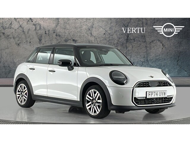 Main listing image - MINI Hatchback 5dr
