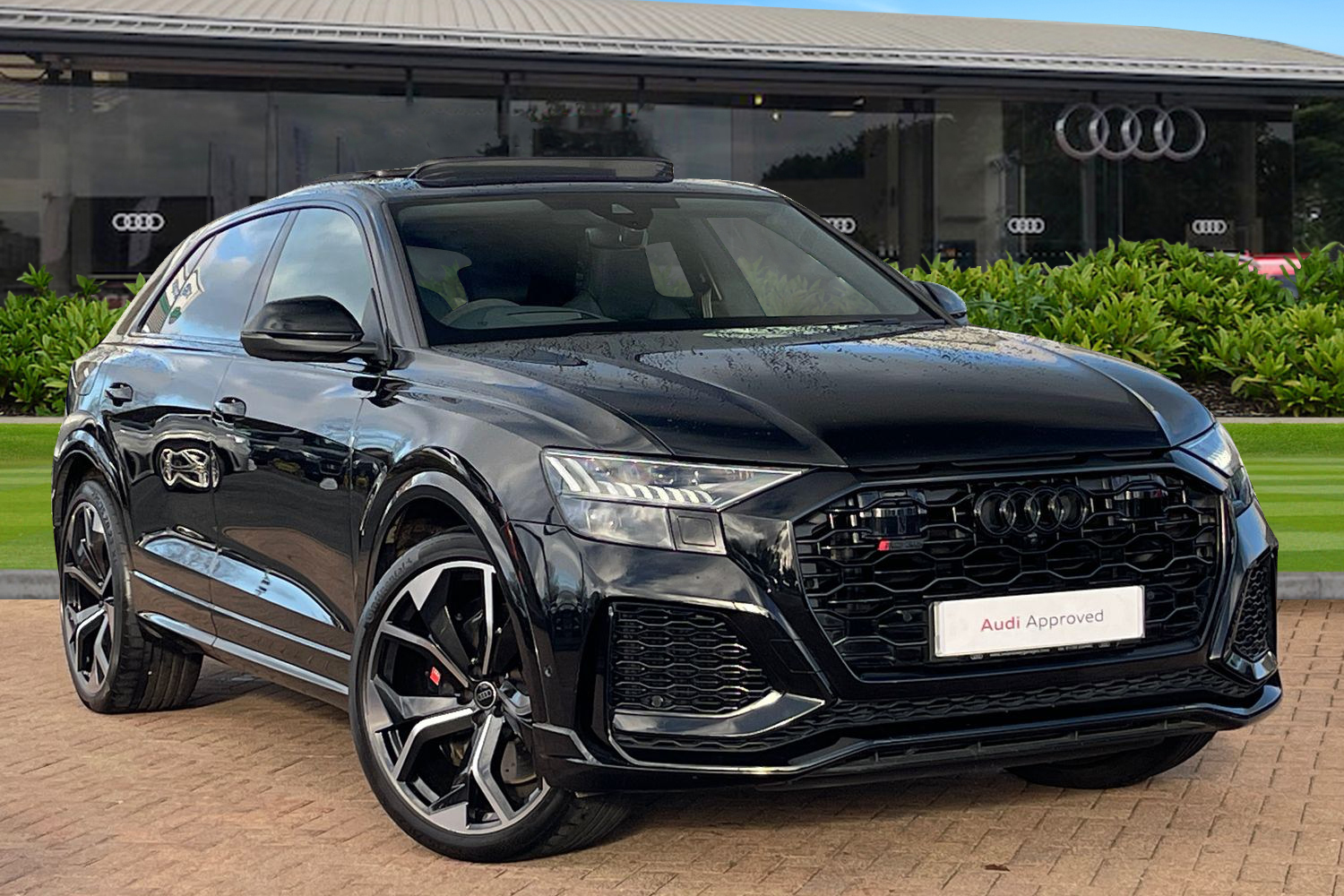 Main listing image - Audi RS Q8