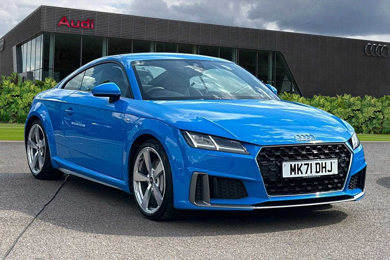 Main listing image - Audi TT