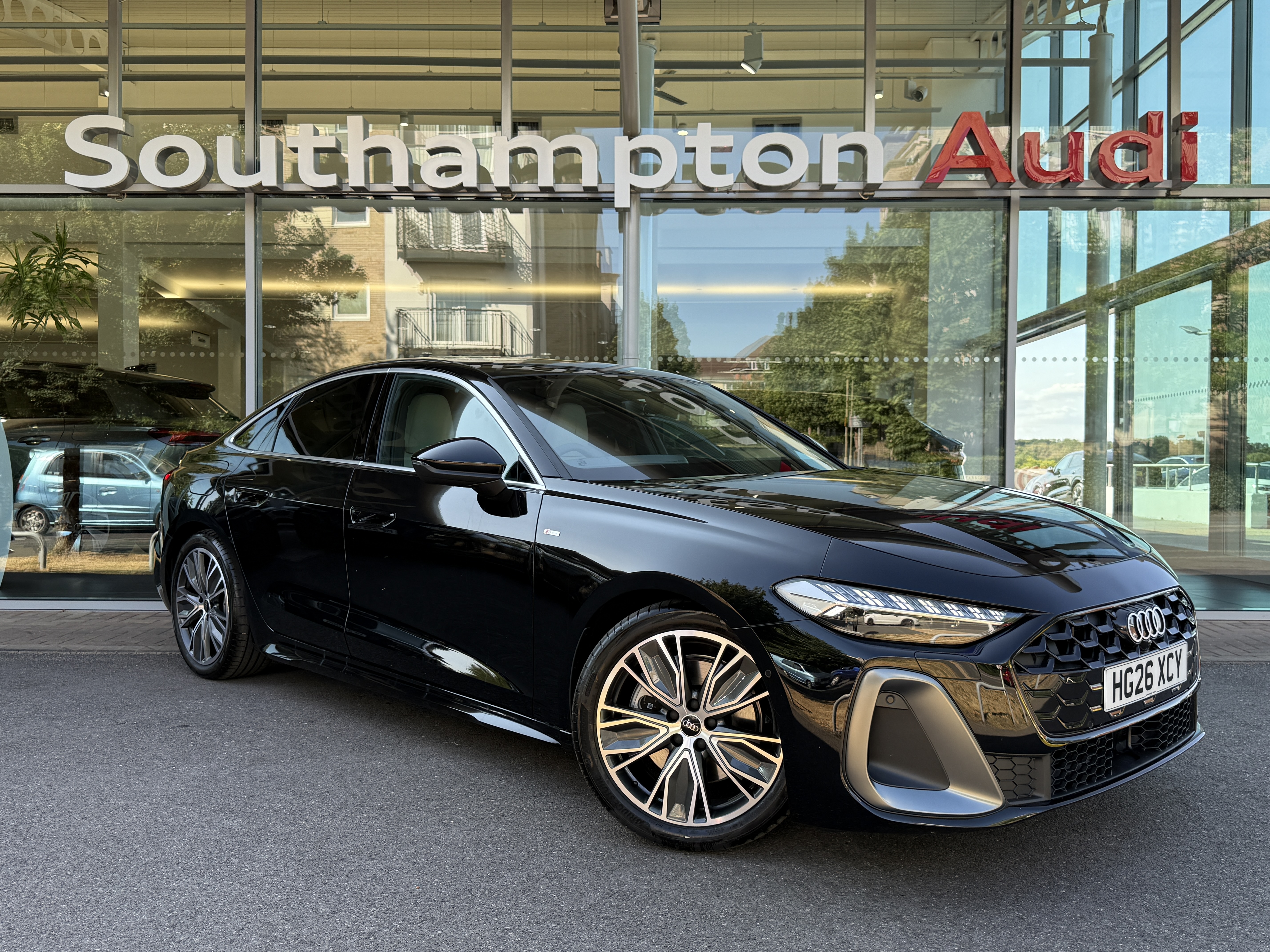Main listing image - Audi A5