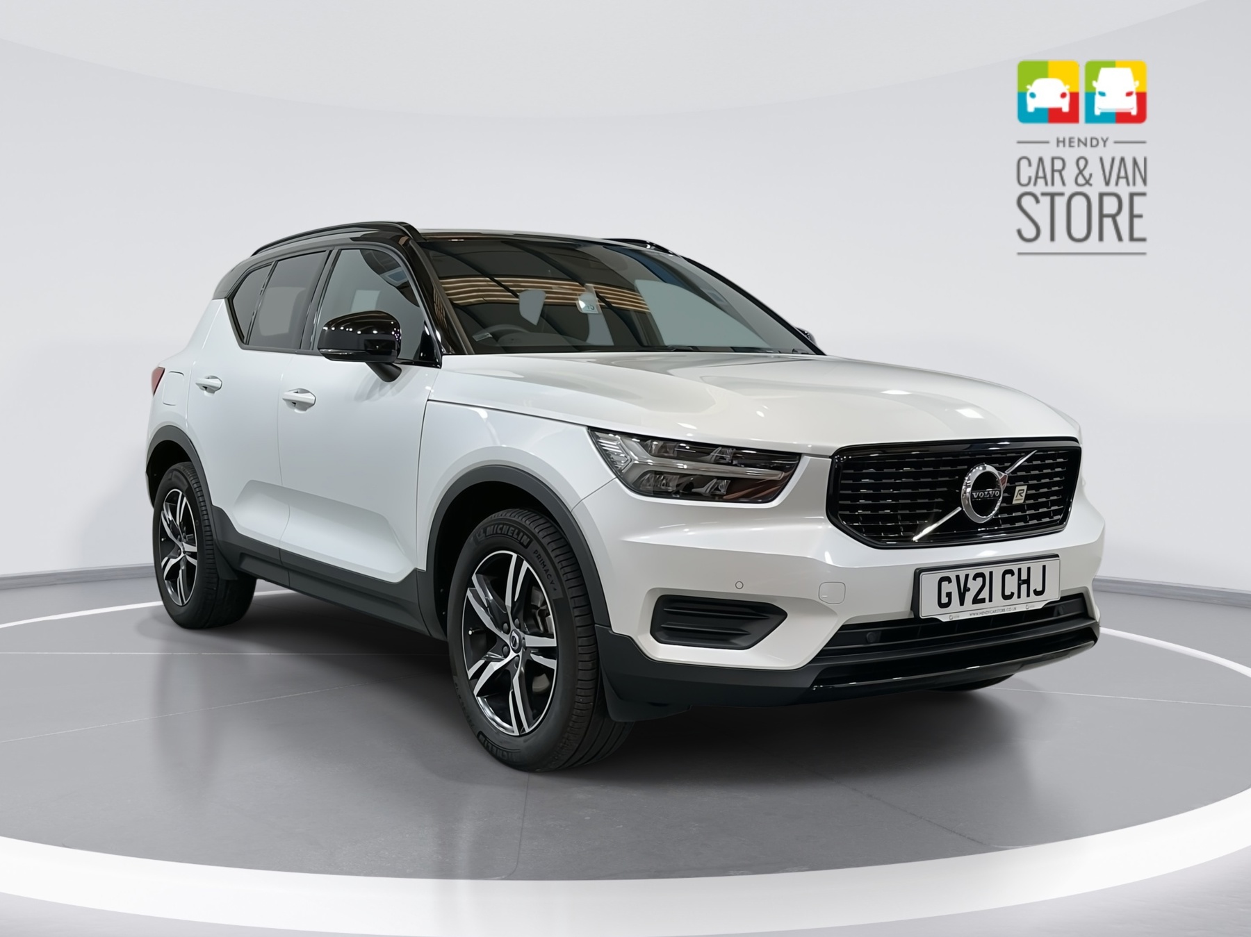 Main listing image - Volvo XC40