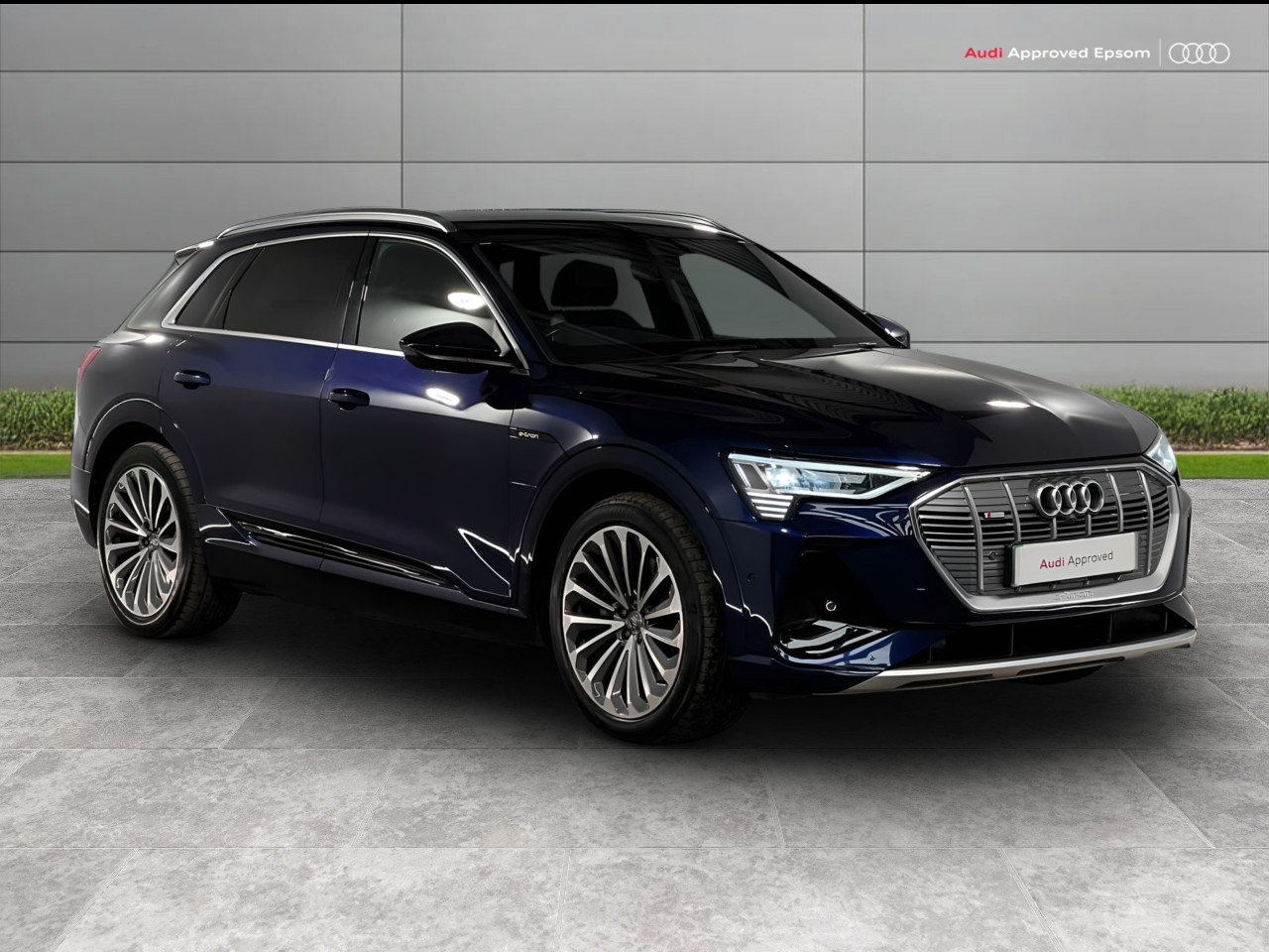 Main listing image - Audi e-tron S
