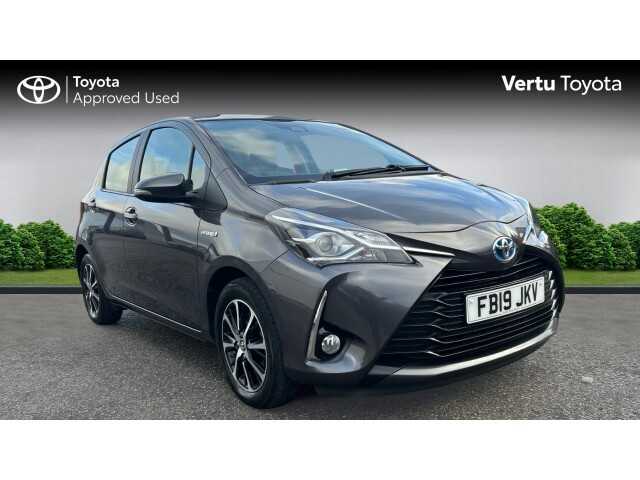 Main listing image - Toyota Yaris
