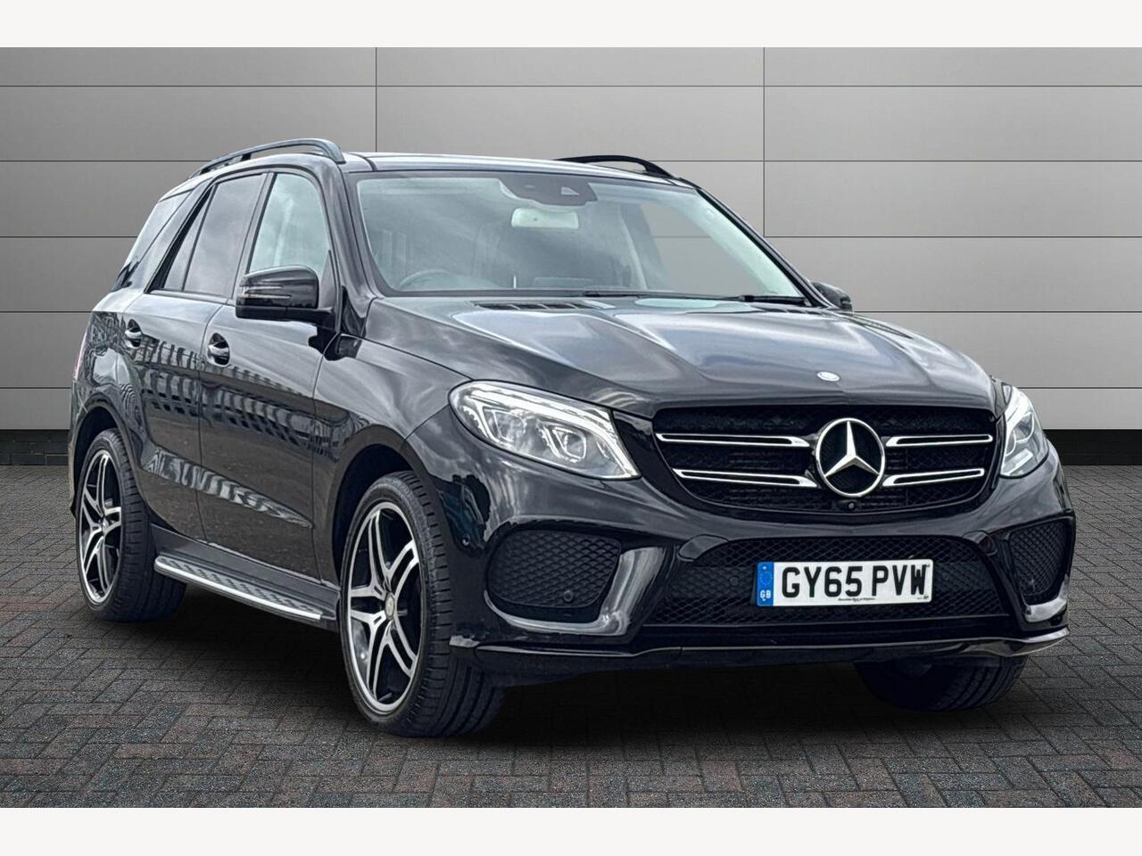 Main listing image - Mercedes-Benz GLE