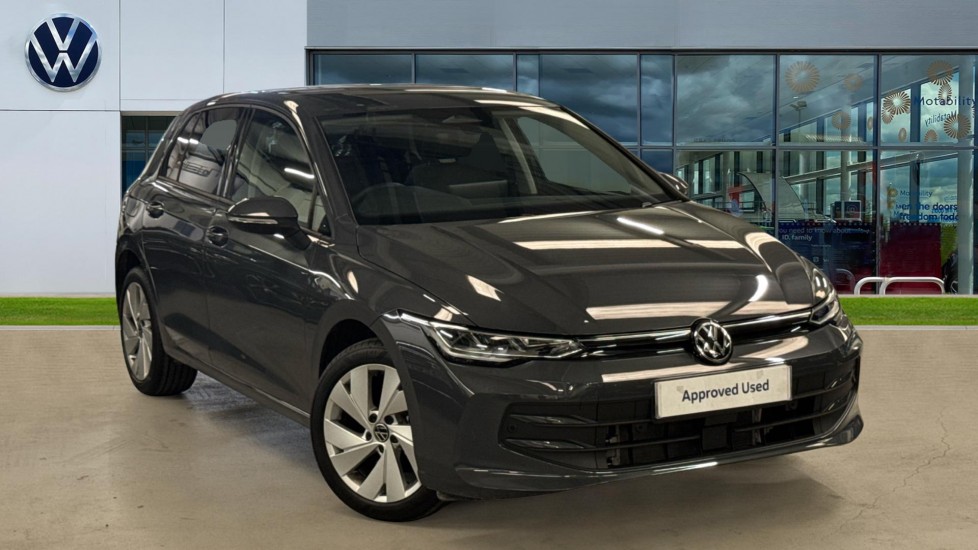 Main listing image - Volkswagen Golf