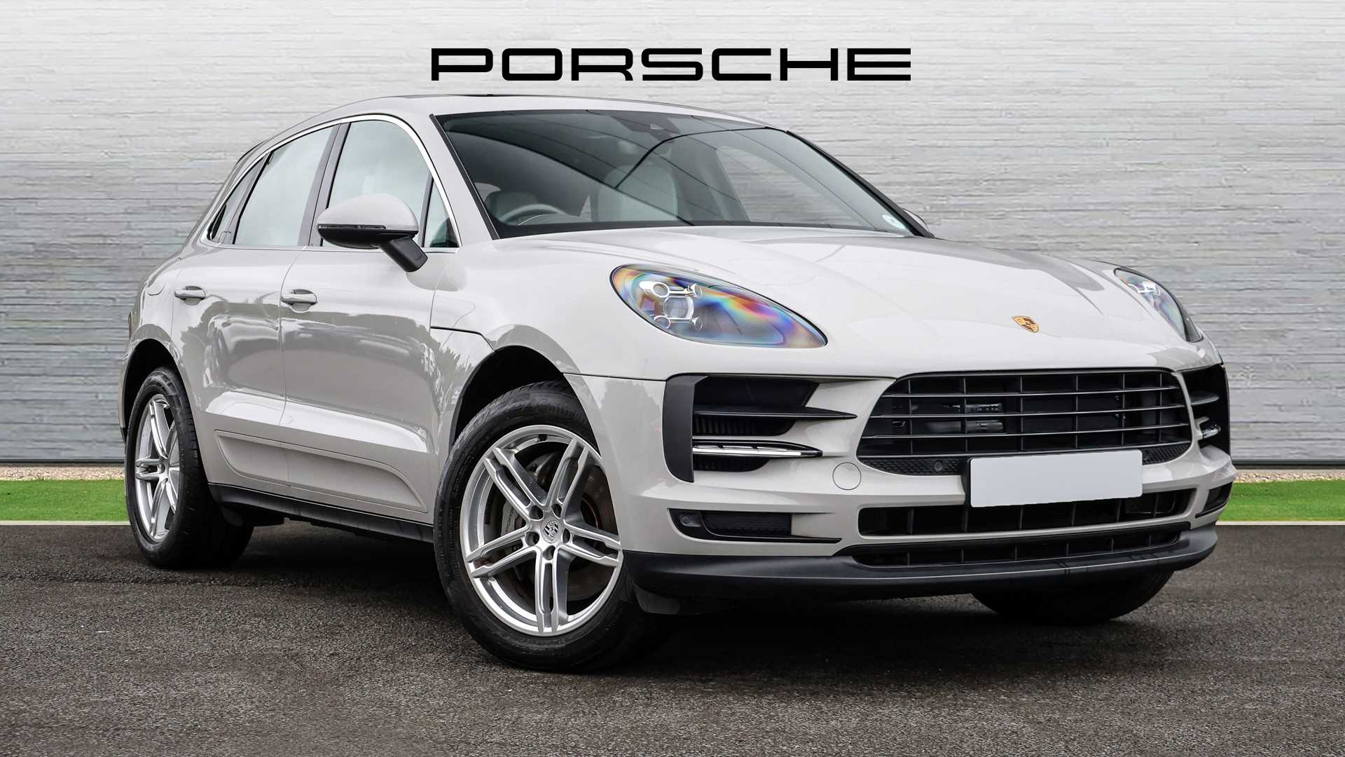 Main listing image - Porsche Macan