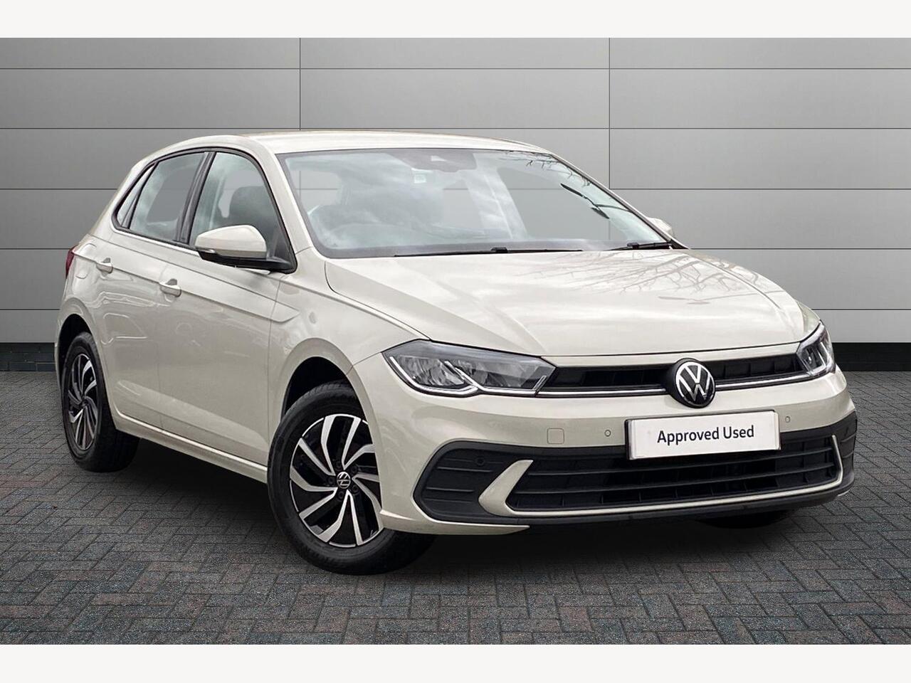 Main listing image - Volkswagen Polo