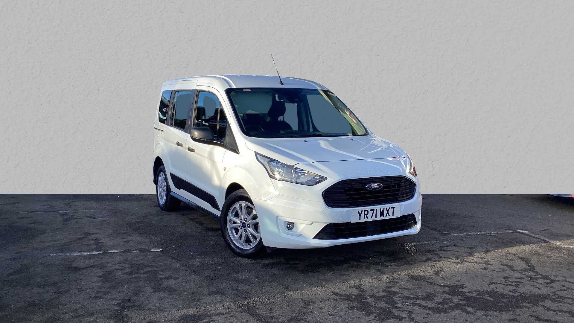 Main listing image - Ford Tourneo Connect