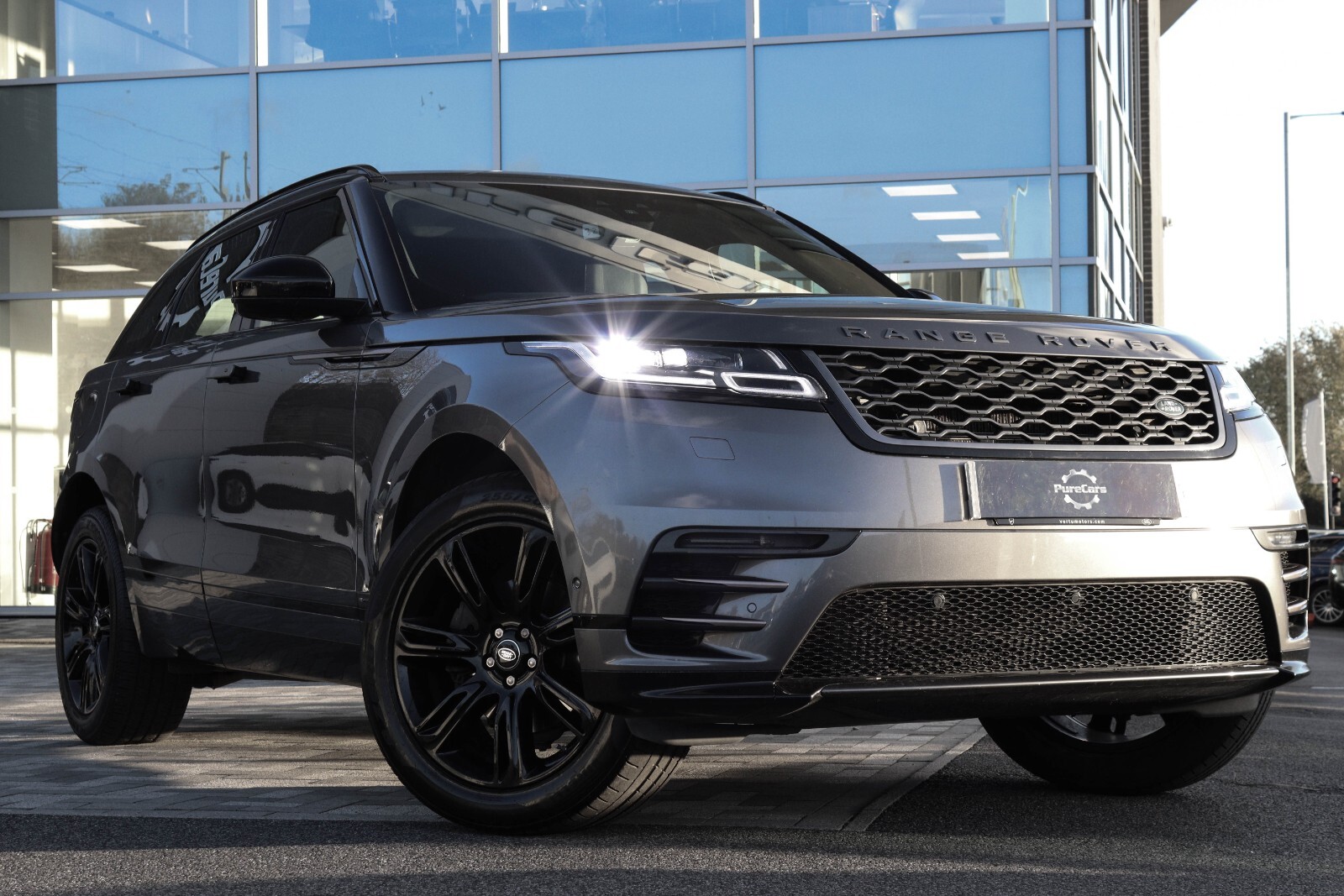 Main listing image - Land Rover Range Rover Velar