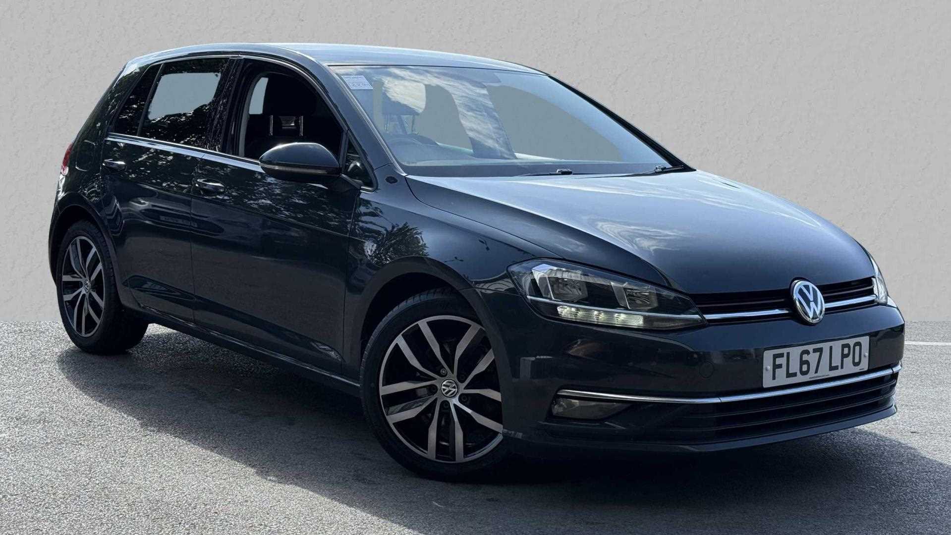 Main listing image - Volkswagen Golf
