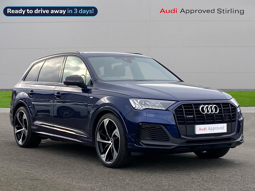 Main listing image - Audi Q7