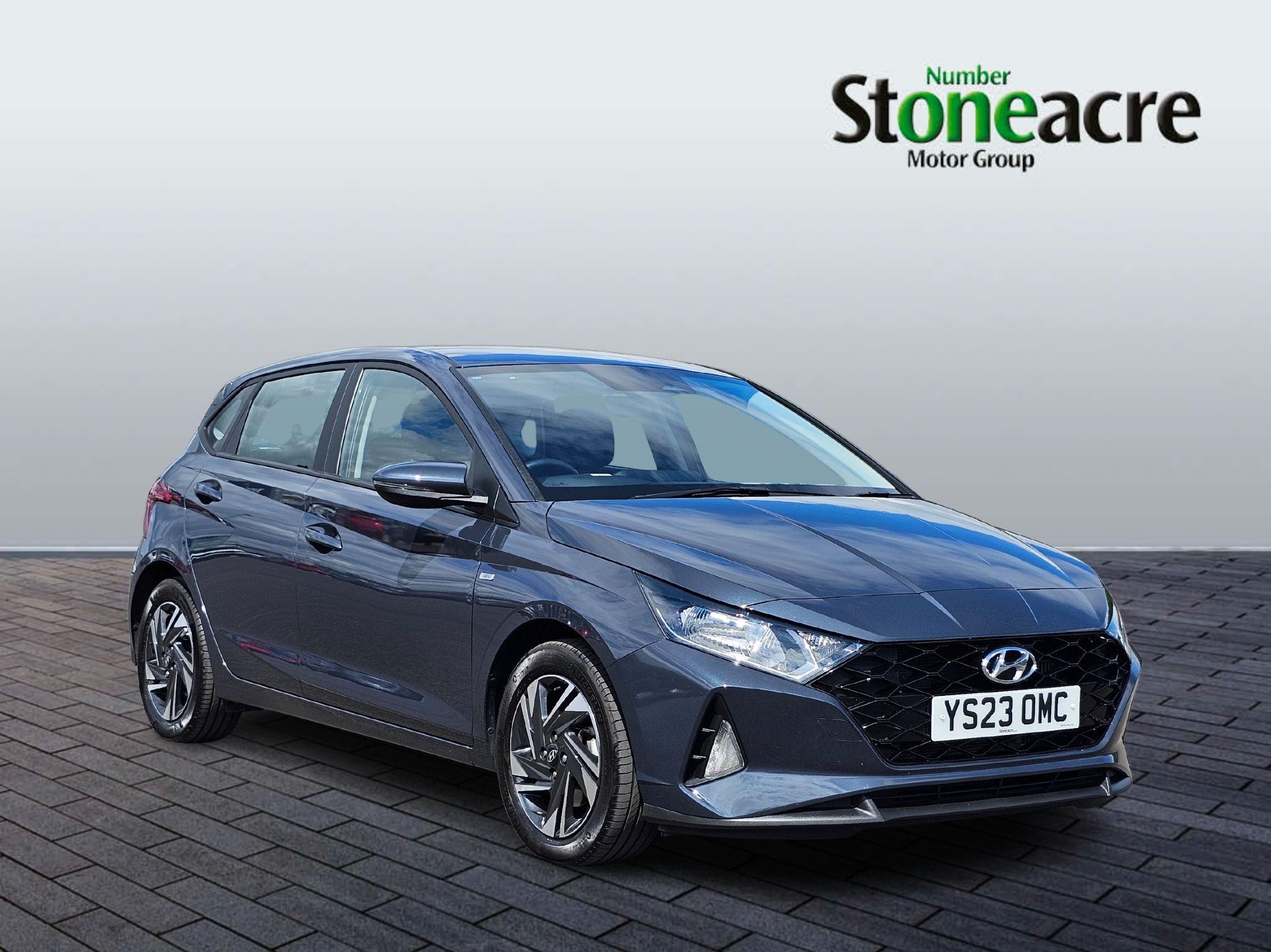 Main listing image - Hyundai i20