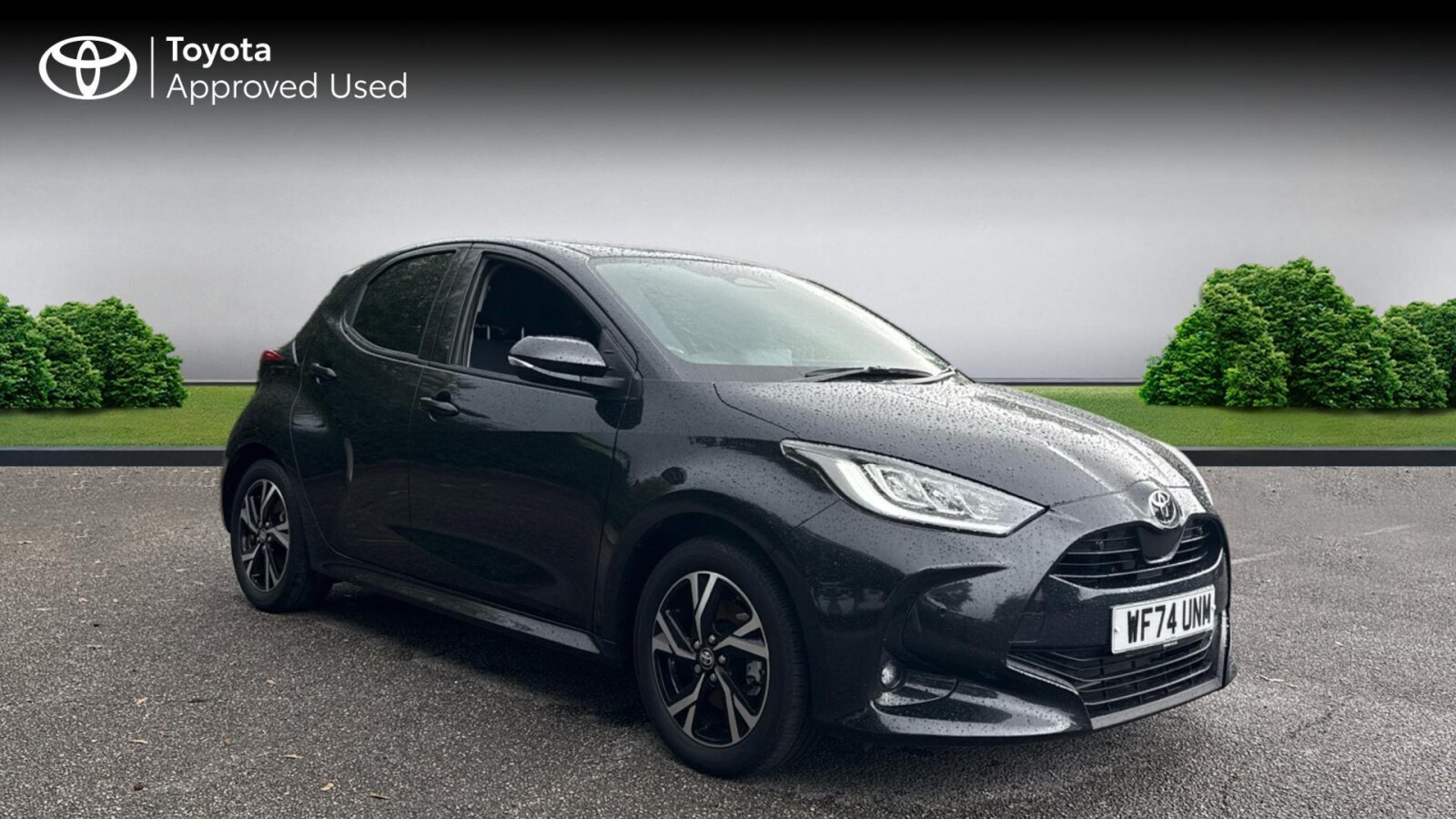 Main listing image - Toyota Yaris