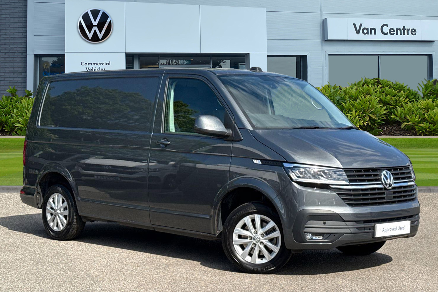 Main listing image - Volkswagen Transporter