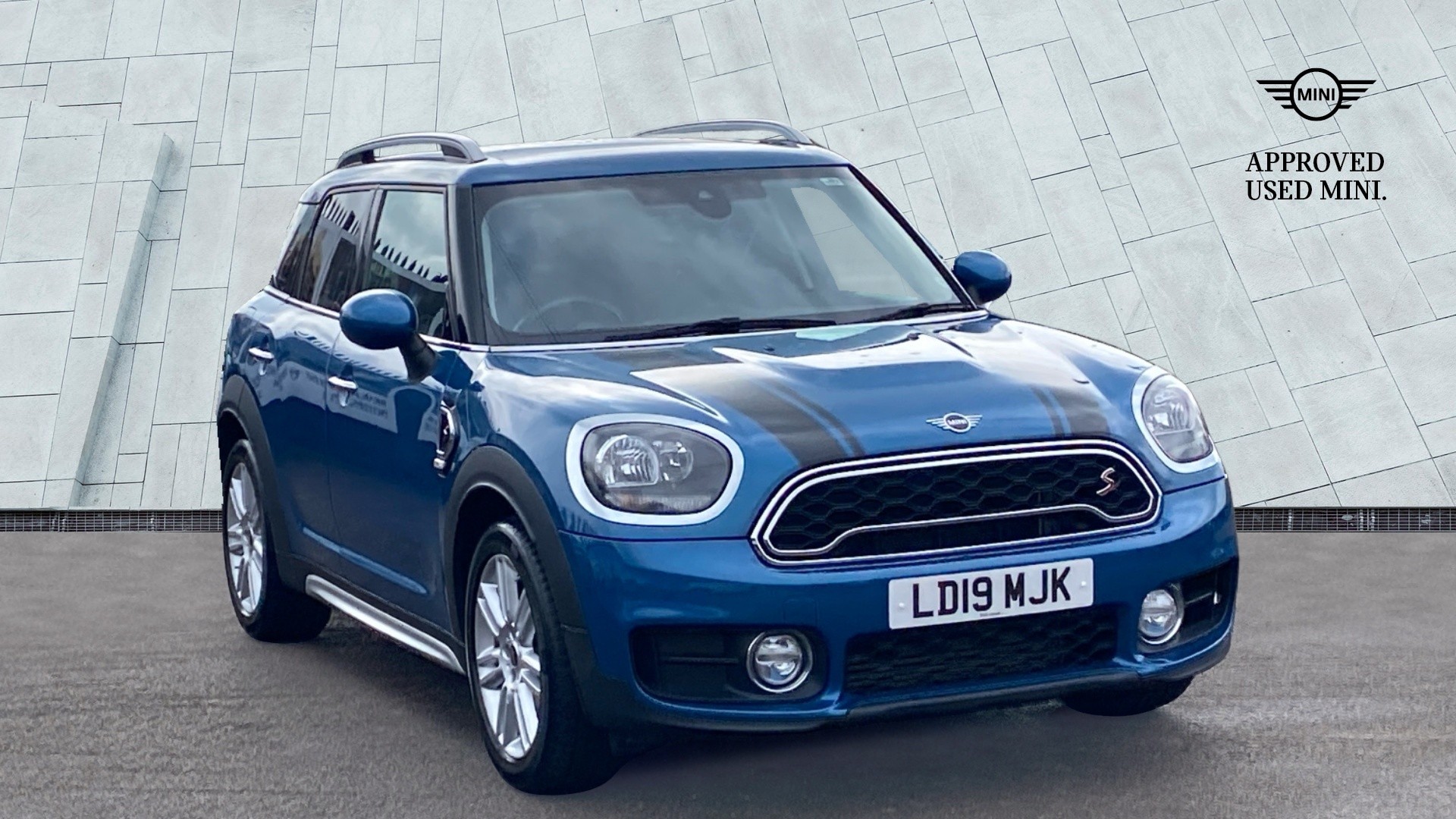 Main listing image - MINI Countryman