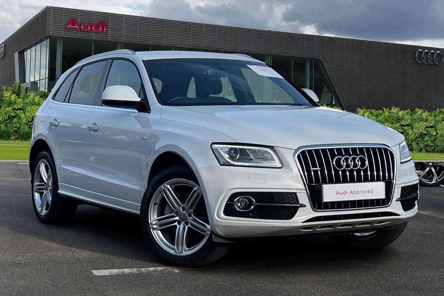 Main listing image - Audi Q5