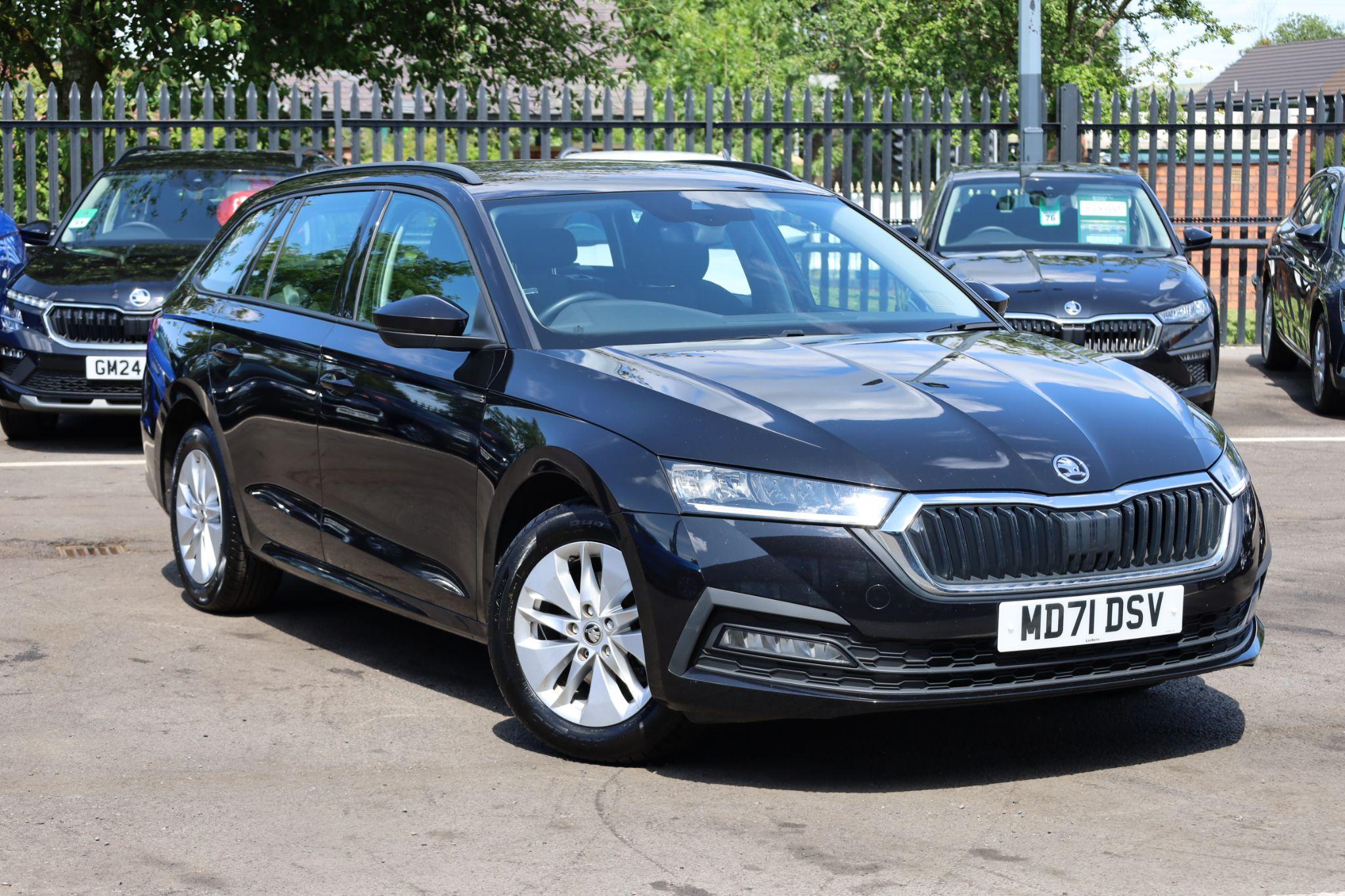 Main listing image - Skoda Octavia Estate