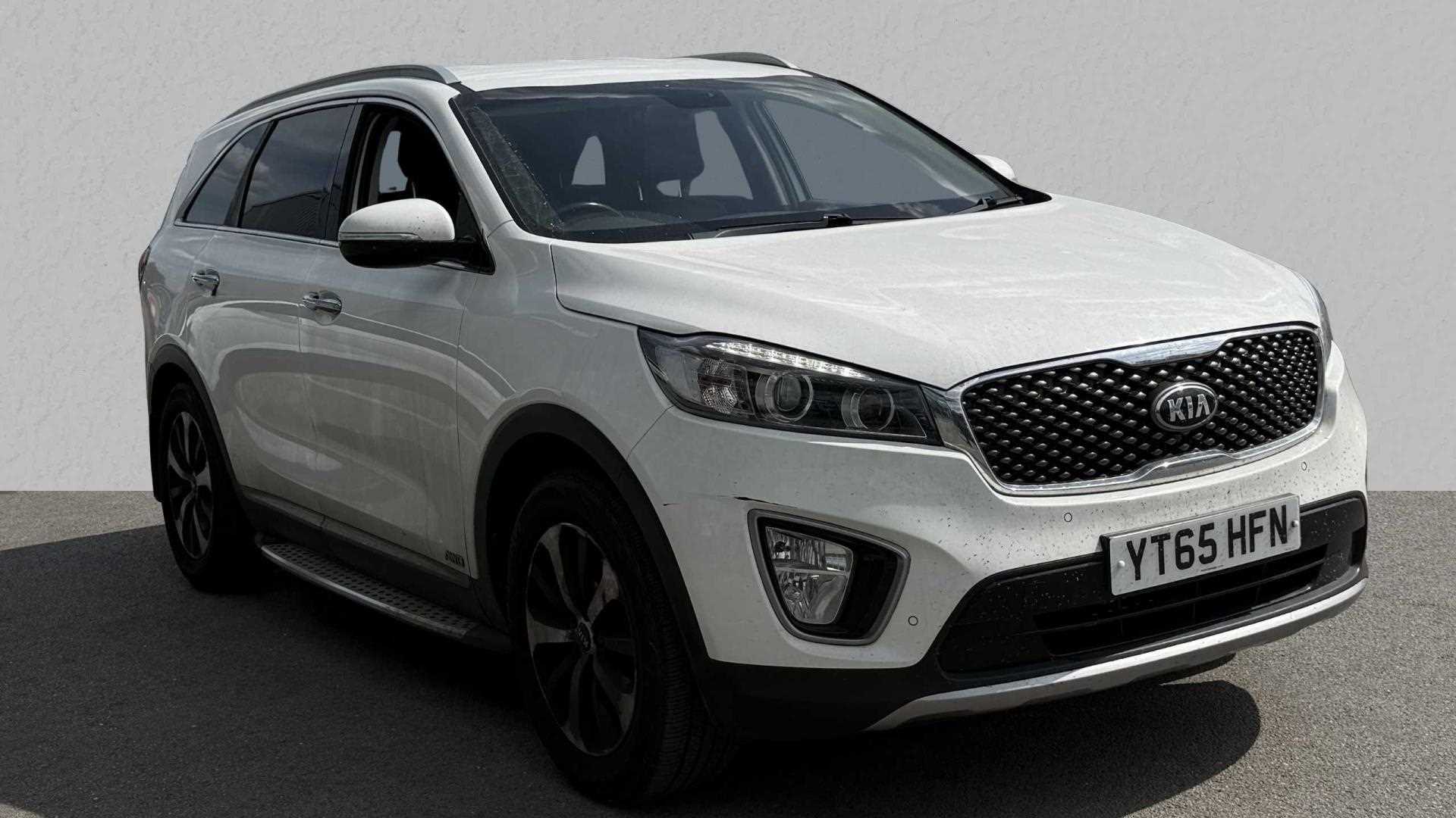 Main listing image - Kia Sorento