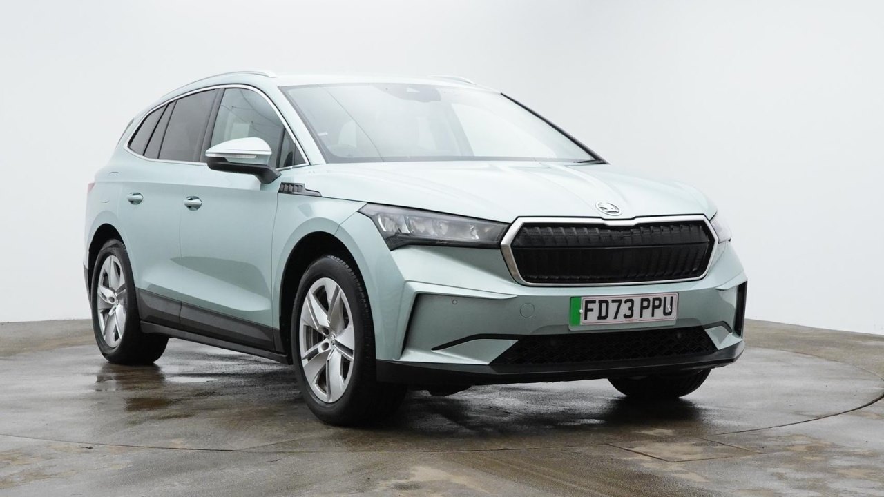 Main listing image - Skoda Enyaq