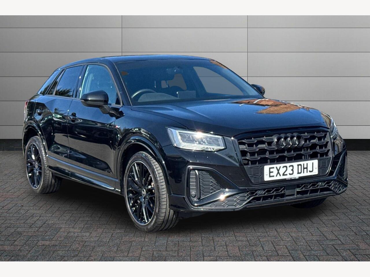 Main listing image - Audi Q2