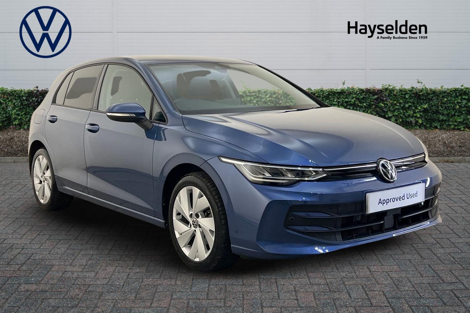 Main listing image - Volkswagen Golf