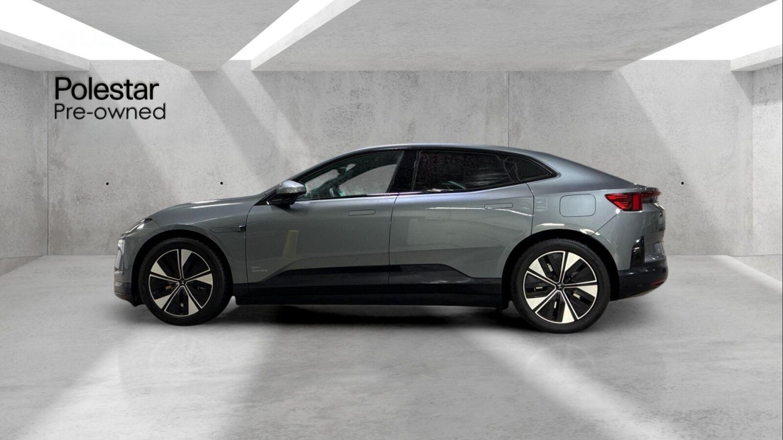 Main listing image - Polestar 4