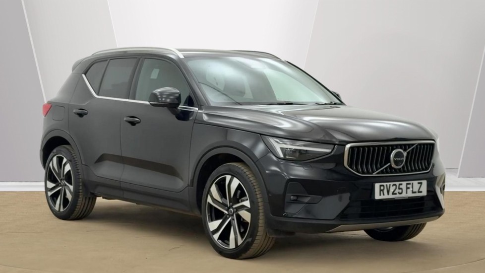 Main listing image - Volvo XC40