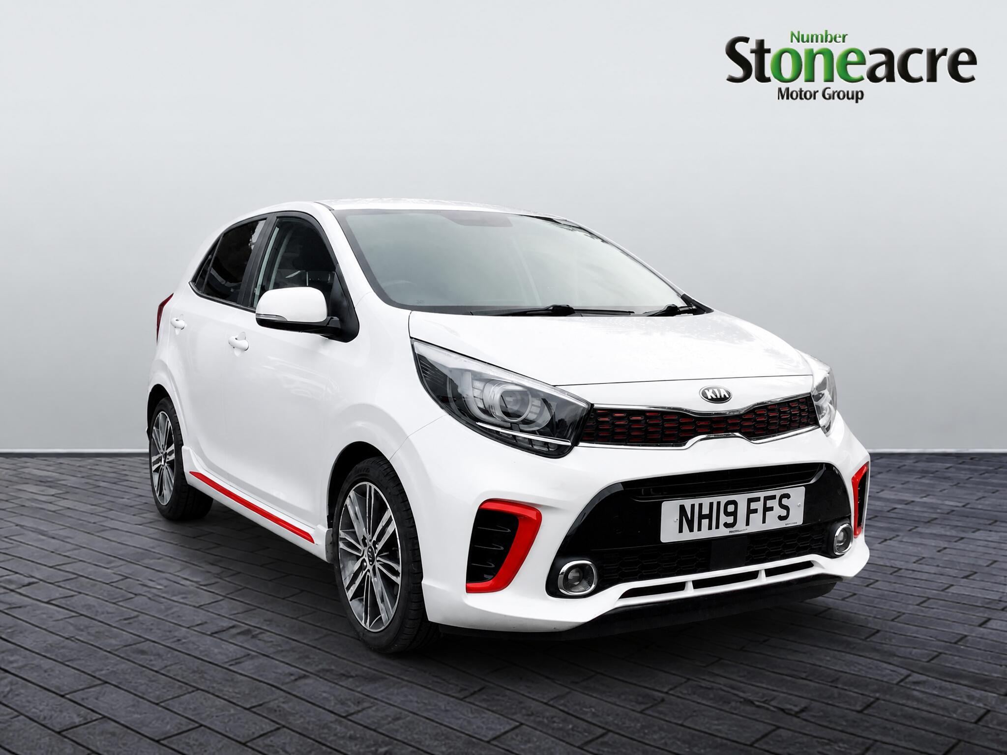 Main listing image - Kia Picanto