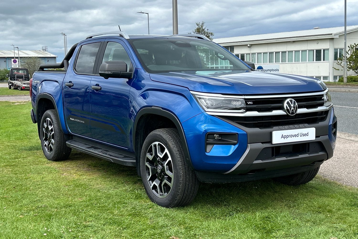 Main listing image - Volkswagen Amarok