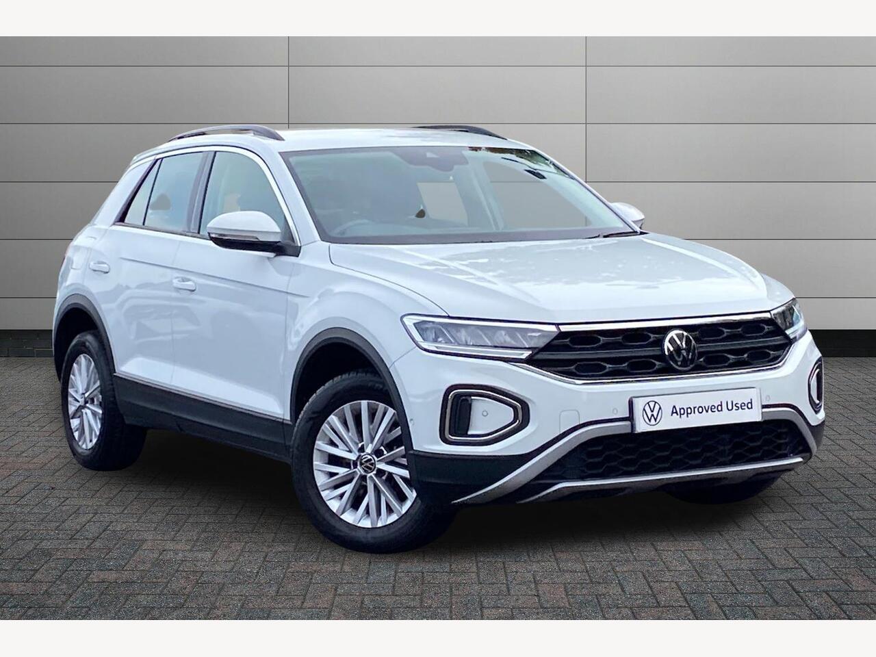 Main listing image - Volkswagen T-Roc