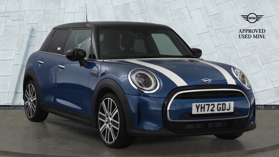 Main listing image - MINI Hatchback 5dr