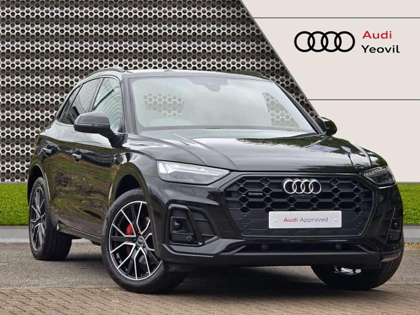 Main listing image - Audi Q5