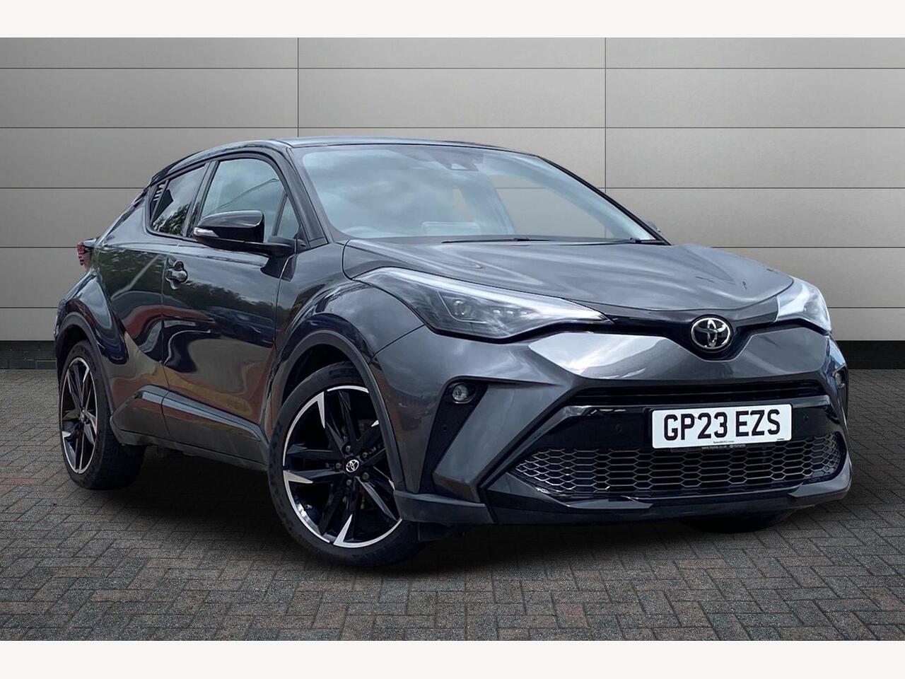 Main listing image - Toyota C-HR