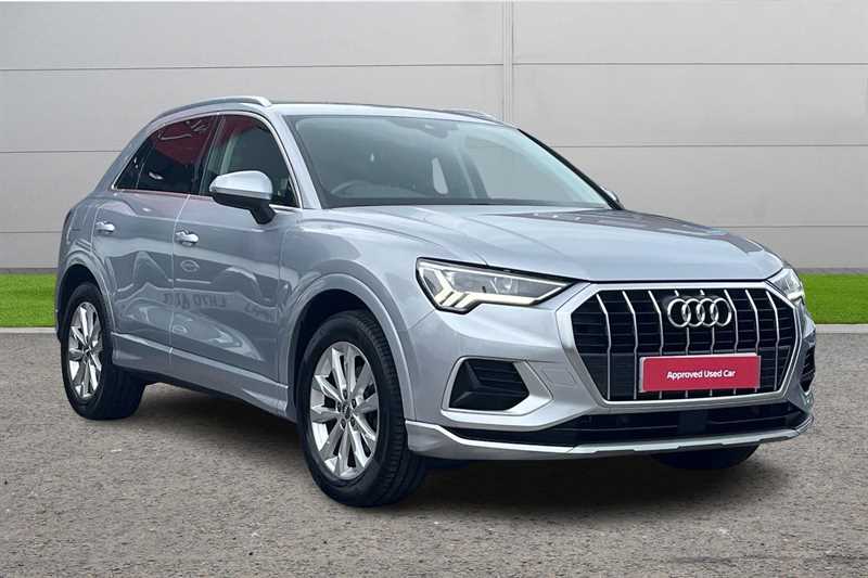 Main listing image - Audi Q3