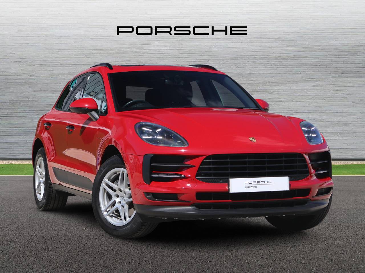 Main listing image - Porsche Macan